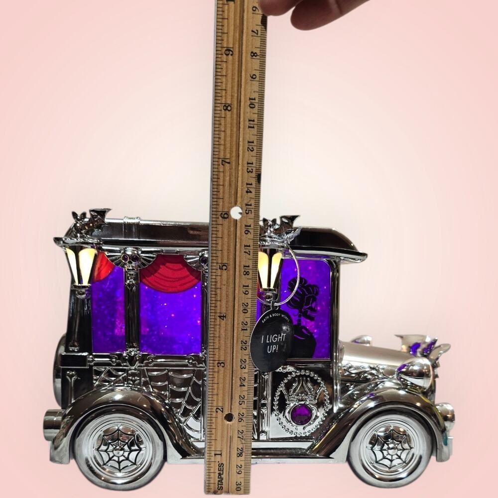 Bath & Body Works‎ Light-Up Hearse Waterglobe 3-Wick Candle Holder AS IS - Picture 13 of 14